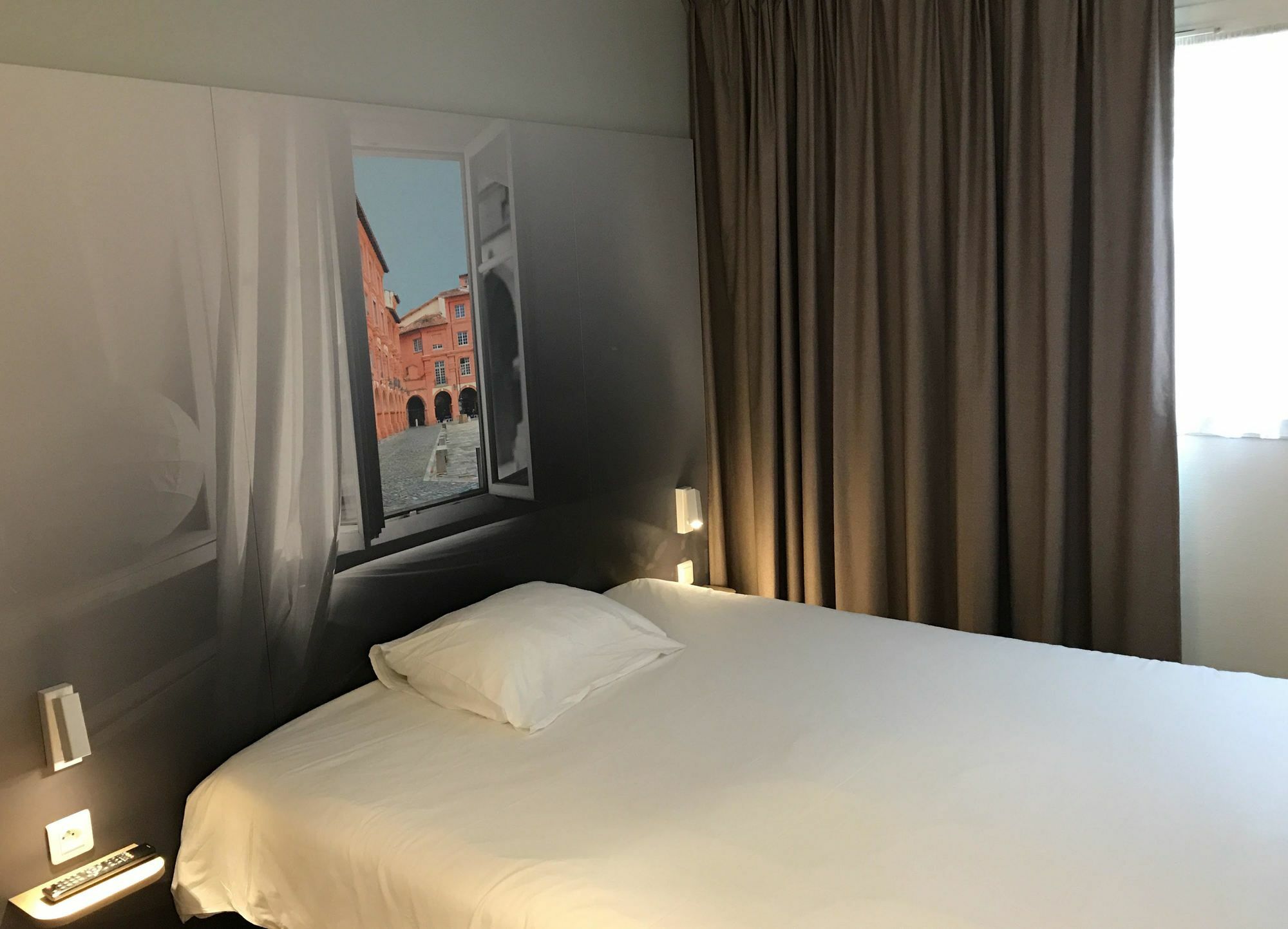 B&B Hotel Montauban Eksteriør billede