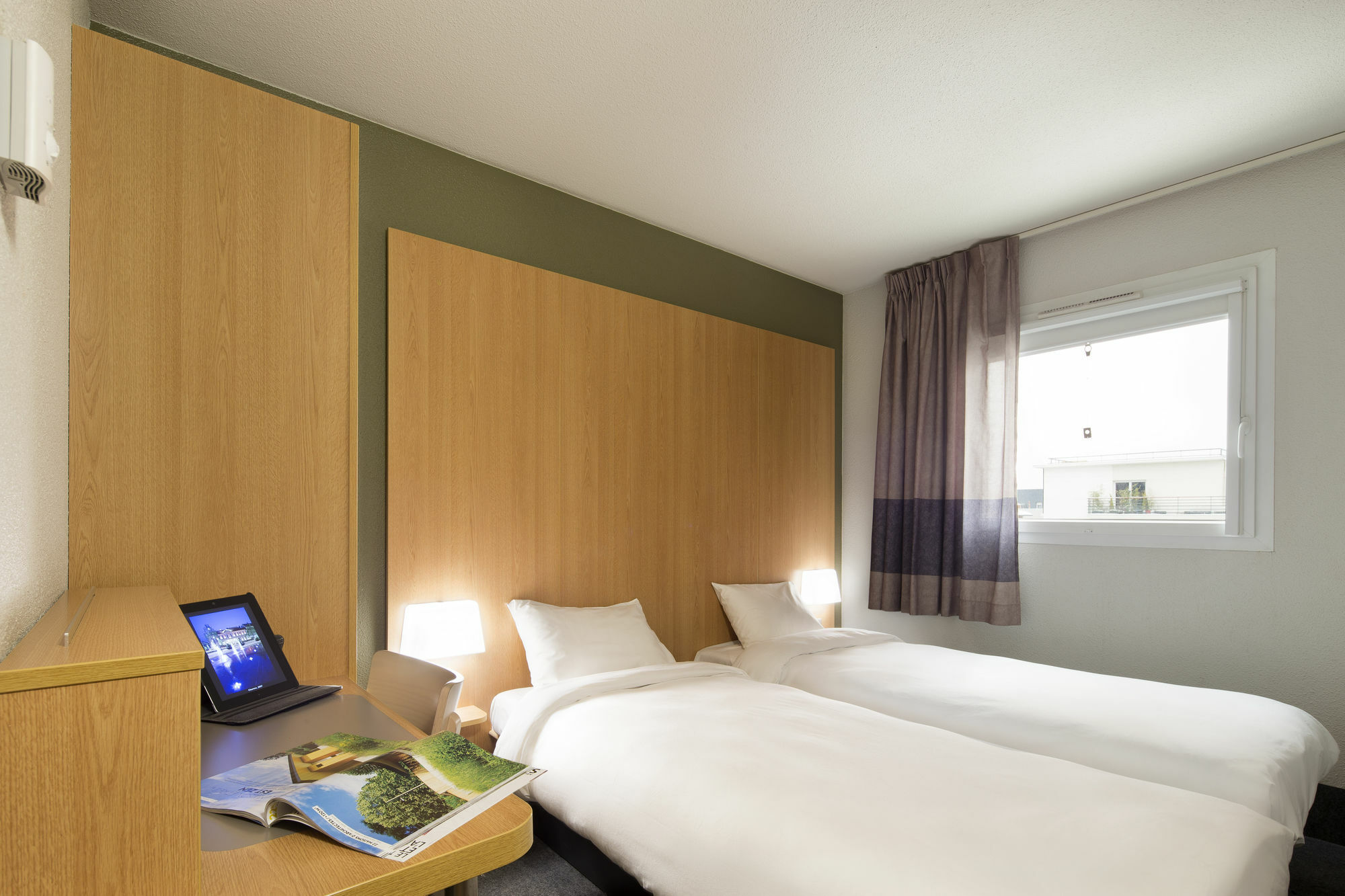 B&B Hotel Montauban Eksteriør billede